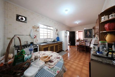 Casa à venda com 260m², 4 quartos e 2 vagasCozinha