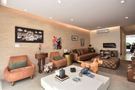 Sala de casa de condomínio para alugar com 4 quartos, 300m² em Jardim Panorama, São Paulo