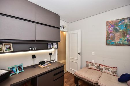 Casa de condomínio para alugar com 300m², 4 quartos e 3 vagasQuarto 1