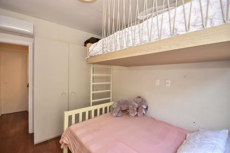 Casa de condomínio para alugar com 300m², 4 quartos e 3 vagasQuarto 2