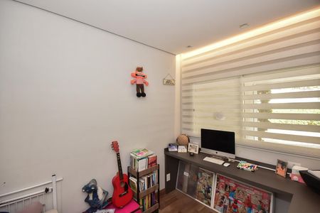 Casa de condomínio para alugar com 300m², 4 quartos e 3 vagasQuarto 1