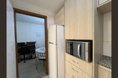 Apartamento à venda com 55m², 2 quartos e 1 vaga Apartamento à venda com 55m², 2 quartos e 1 vagaCozinha
