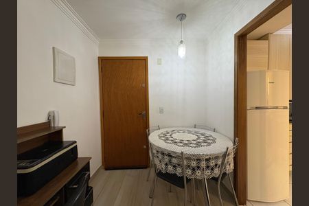 Apartamento à venda com 55m², 2 quartos e 1 vaga Apartamento à venda com 55m², 2 quartos e 1 vagaSala