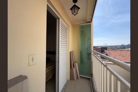 Apartamento à venda com 55m², 2 quartos e 1 vaga Apartamento à venda com 55m², 2 quartos e 1 vagaVaranda integrada entre os dormitórios