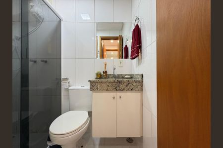 Apartamento à venda com 55m², 2 quartos e 1 vaga Apartamento à venda com 55m², 2 quartos e 1 vagaBanheiro da Suíte