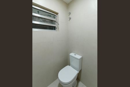 Apartamento à venda com 220m², 3 quartos e 1 vaga Apartamento à venda com 220m², 3 quartos e 1 vagaBanheiro da Suíte