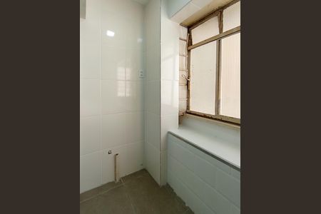 Apartamento à venda com 220m², 3 quartos e 1 vaga Apartamento à venda com 220m², 3 quartos e 1 vagaÁrea de Serviço