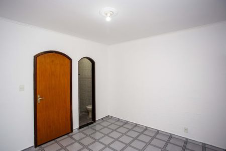 Casa à venda com 320m², 3 quartos e 2 vagasQuarto Suite 1