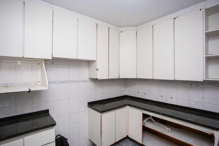 Casa à venda com 320m², 3 quartos e 2 vagasCozinha