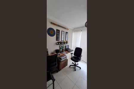 Apartamento à venda com 98m², 3 quartos e 2 vagasChurrasqueira