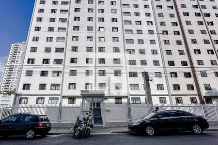 Apartamento à venda com 41m², 1 quarto e sem vaga Apartamento à venda com 41m², 1 quarto e sem vagaFachada