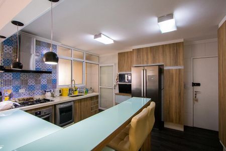 Apartamento à venda com 134m², 3 quartos e 3 vagasCozinha