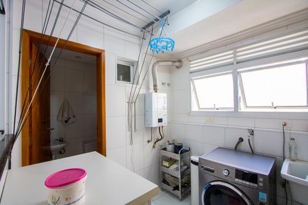 Apartamento à venda com 134m², 3 quartos e 3 vagasÁrea de serviço