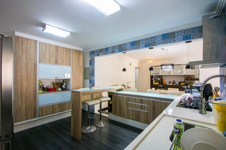 Apartamento à venda com 134m², 3 quartos e 3 vagasCozinha