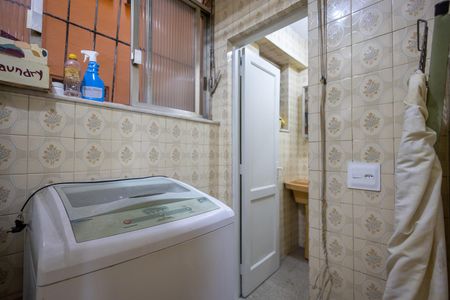 Apartamento à venda com 58m², 2 quartos e 1 vagaÁrea de Serviço