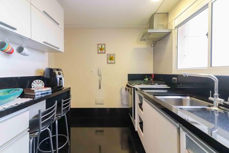 Apartamento à venda com 134m², 3 quartos e 2 vagasCozinha e Área de Serviço