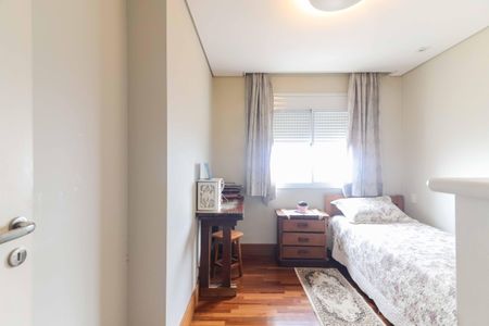 Quarto 1 de apartamento à venda com 3 quartos, 134m² em Jardim Olympia, São Paulo