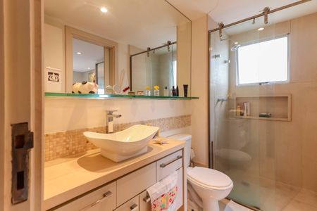 Apartamento à venda com 134m², 3 quartos e 2 vagasBanheiro