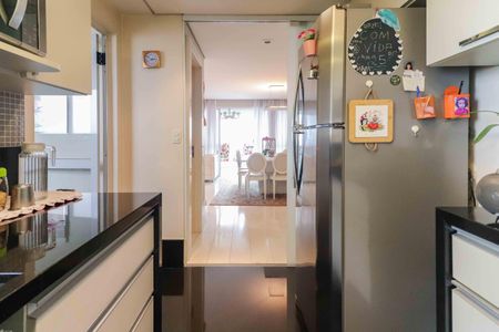 Apartamento à venda com 134m², 3 quartos e 2 vagasCozinha e Área de Serviço