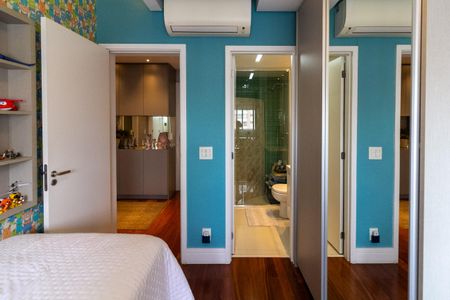 Apartamento à venda com 151m², 3 quartos e 3 vagasSuíte 3