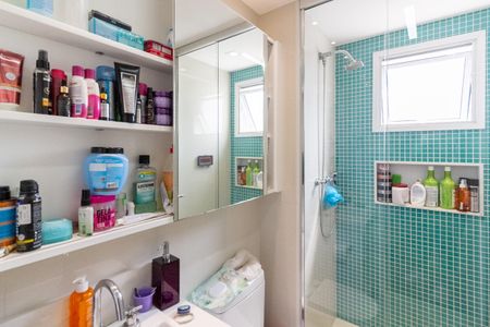 Apartamento à venda com 151m², 3 quartos e 3 vagasBanheiro da Suíte 2