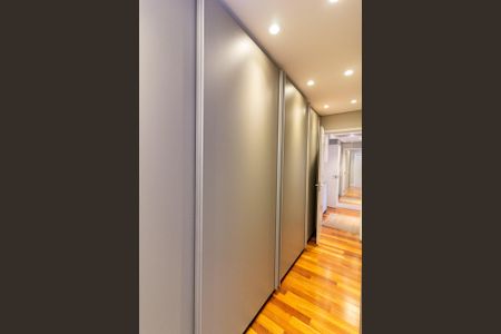 Apartamento à venda com 151m², 3 quartos e 3 vagasSuíte 1