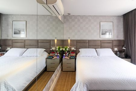 Apartamento à venda com 151m², 3 quartos e 3 vagasSuíte 1