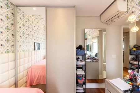 Apartamento à venda com 151m², 3 quartos e 3 vagas Suíte 2