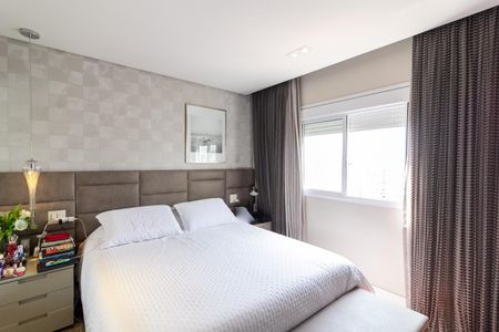 Apartamento à venda com 151m², 3 quartos e 3 vagasSuíte 1