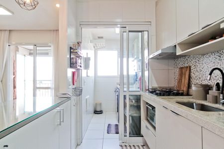 Apartamento à venda com 57m², 2 quartos e 1 vaga Apartamento à venda com 57m², 2 quartos e 1 vagaCozinha