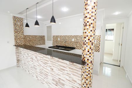 Studio para alugar com 65m², 1 quarto e sem vaga Studio para alugar com 65m², 1 quarto e sem vagaSala/Cozinha