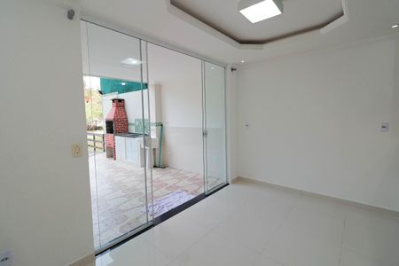 Studio para alugar com 65m², 1 quarto e sem vaga Studio para alugar com 65m², 1 quarto e sem vagaSala/Cozinha
