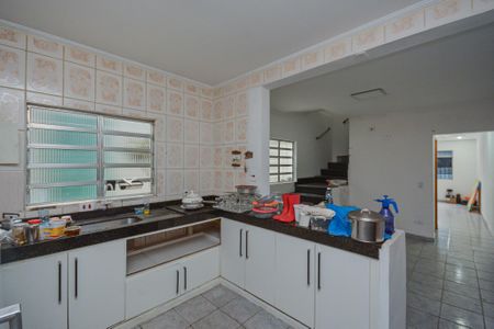 Casa para alugar com 140m², 3 quartos e 3 vagas Casa para alugar com 140m², 3 quartos e 3 vagasCozinha