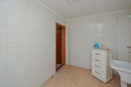 Casa para alugar com 140m², 3 quartos e 3 vagas Casa para alugar com 140m², 3 quartos e 3 vagasÁrea de Serviço