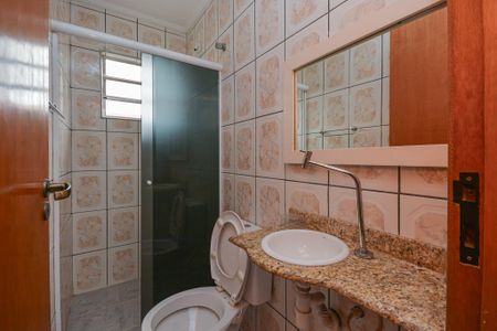 Casa para alugar com 140m², 3 quartos e 3 vagas Casa para alugar com 140m², 3 quartos e 3 vagasBanheiro 2