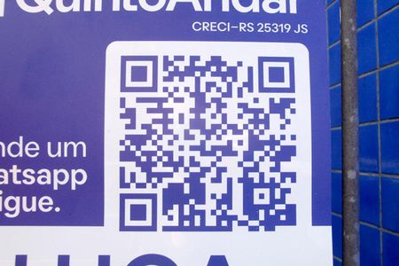 QR Code LRGS-399 de kitnet/studio para alugar com 1 quarto, 30m² em Centro Histórico, Porto Alegre