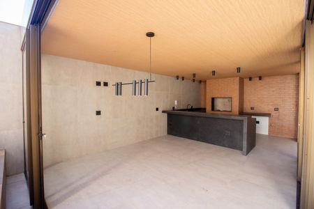 Apartamento à venda com 302m², 4 quartos e 3 vagas Apartamento à venda com 302m², 4 quartos e 3 vagasÁrea gourmet