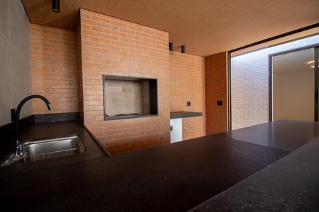 Apartamento à venda com 302m², 4 quartos e 3 vagas Apartamento à venda com 302m², 4 quartos e 3 vagasÁrea gourmet