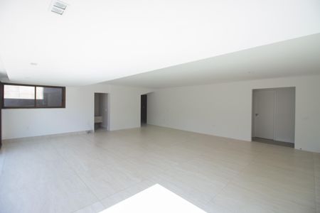 Apartamento à venda com 302m², 4 quartos e 3 vagas Apartamento à venda com 302m², 4 quartos e 3 vagasSala