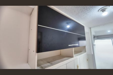 Apartamento à venda com 45m², 2 quartos e 1 vaga Apartamento à venda com 45m², 2 quartos e 1 vagaCozinha