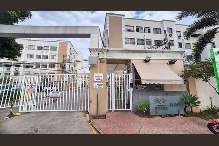 Apartamento à venda com 45m², 2 quartos e 1 vaga Apartamento à venda com 45m², 2 quartos e 1 vagaFachada