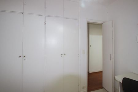 Casa à venda com 147m², 3 quartos e 2 vagas