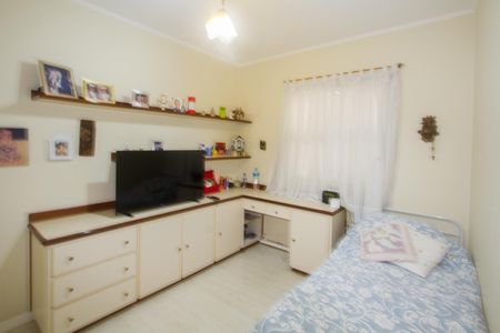 Casa à venda com 147m², 3 quartos e 2 vagas