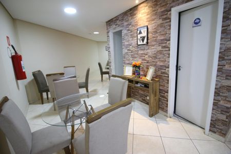 Apartamento para alugar com 52m², 2 quartos e 1 vagaÁrea comum - Salão de festas