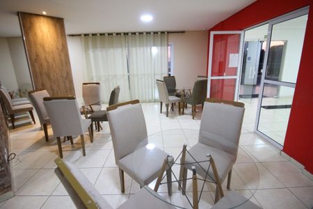 Apartamento para alugar com 52m², 2 quartos e 1 vagaÁrea comum - Salão de festas