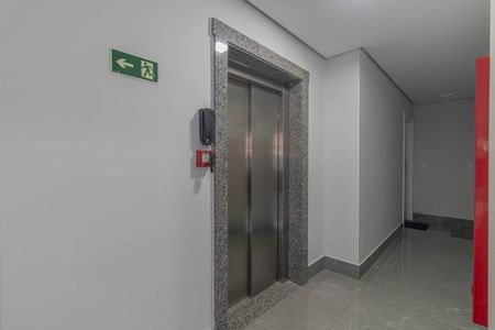 Apartamento à venda com 62m², 2 quartos e 2 vagasÁrea comum - Elevador