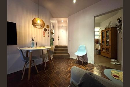 Apartamento à venda com 60m², 1 quarto e sem vagaSala