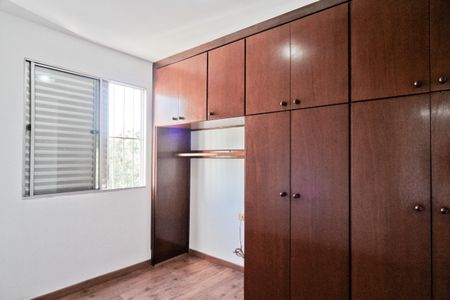 Apartamento à venda com 54m², 2 quartos e 1 vagaQuarto 2