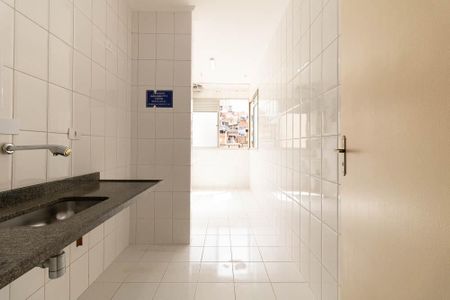 Apartamento à venda com 62m², 3 quartos e 2 vagas Apartamento à venda com 62m², 3 quartos e 2 vagasCozinha