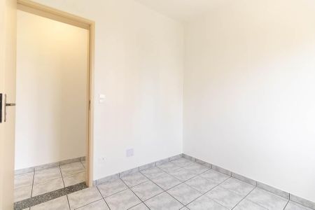 Apartamento à venda com 62m², 3 quartos e 2 vagas Apartamento à venda com 62m², 3 quartos e 2 vagasQuarto 2